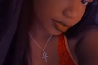 💕I'm very interactive and find... - Image 1