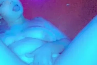 Hola soy isabella Exotic Cuban Mami - Image 1