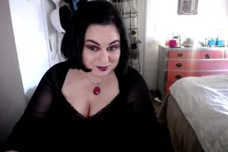 Go BIG or Go Home! BBW Deepthr... - Image 1