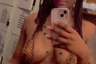 ready for fun 🥂𝓪𝓼𝓴 𝓯𝓸𝓻 𝓼𝓹𝓮𝓬𝓲𝓪𝓵𝓼🥰 - Image 2