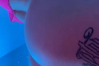 sexy petite asain spinner that loves to cum and please your needs very submissive and fedish friendly - Image 3