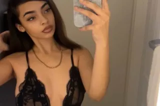 🥰 Gnight Portland 💚 Sexy, Petite Temptation 😍🧩 New PlayGirl Nextdoor 💦😉 Creamy, Wet & Ready To Play 😍💕 INCALL AIRPORT AREA 📍😉 - Image 4