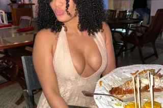 crazy sexy and cute - Image 3